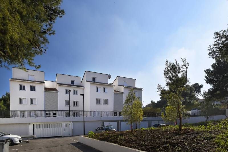 Ravalement de façade d'un immeuble de logements