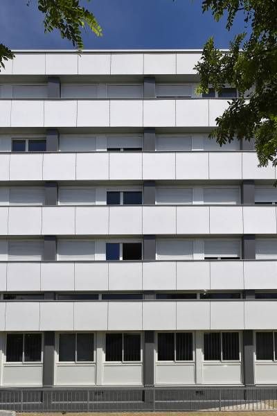 Bardage bois extérieur sur les façades d'une maison